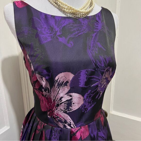 ⬇️REDUCED!! ADRIANNA PAPELL | Purple Floral Gown Women's Size 12 - Picture 11 of 16